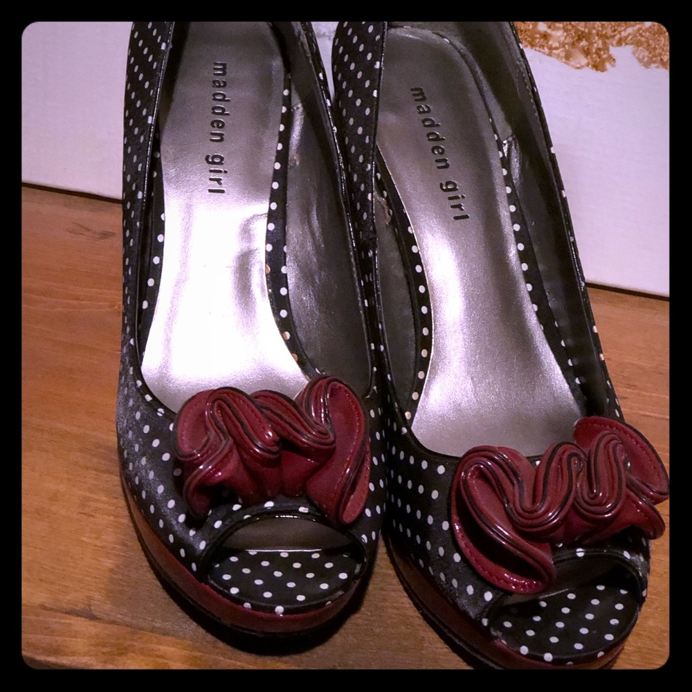 Madden Girl open toe Heels 2 1/2"